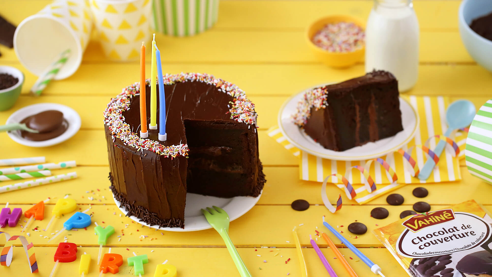 Gâteau Danniversaire Au Chocolat Recette Vahiné